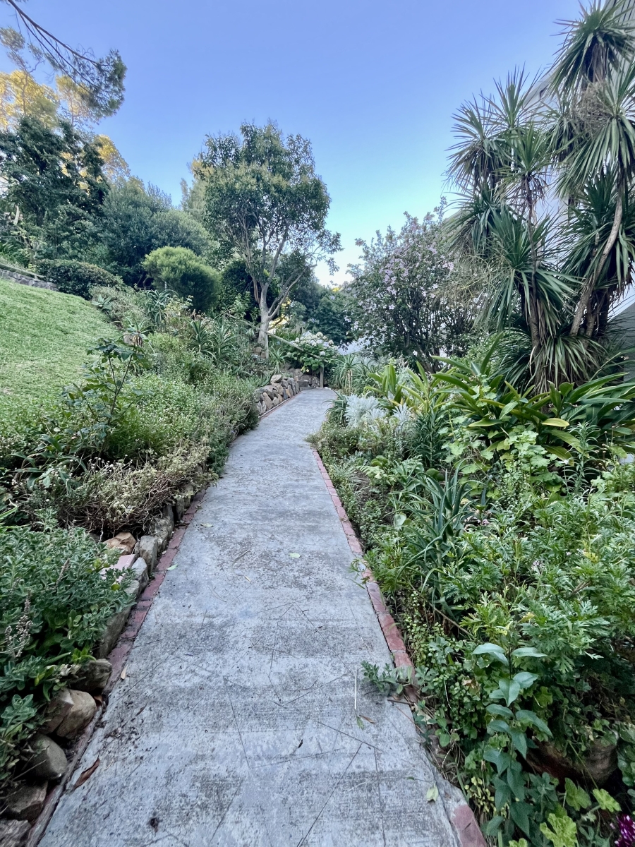 1 Bedroom Property for Sale in Tamboerskloof Western Cape